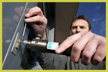 Apollo Lock & Key Shop,LLC Pasadena, CA 626-537-3886 Apollo Lock & Key Shop,LLC Pasadena, CA 626-537-3886 - 17-Emergency-Locks-Locksmith